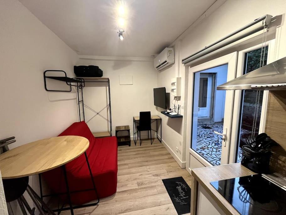 Joli Studio En Centre-Ville Limoges Luaran gambar